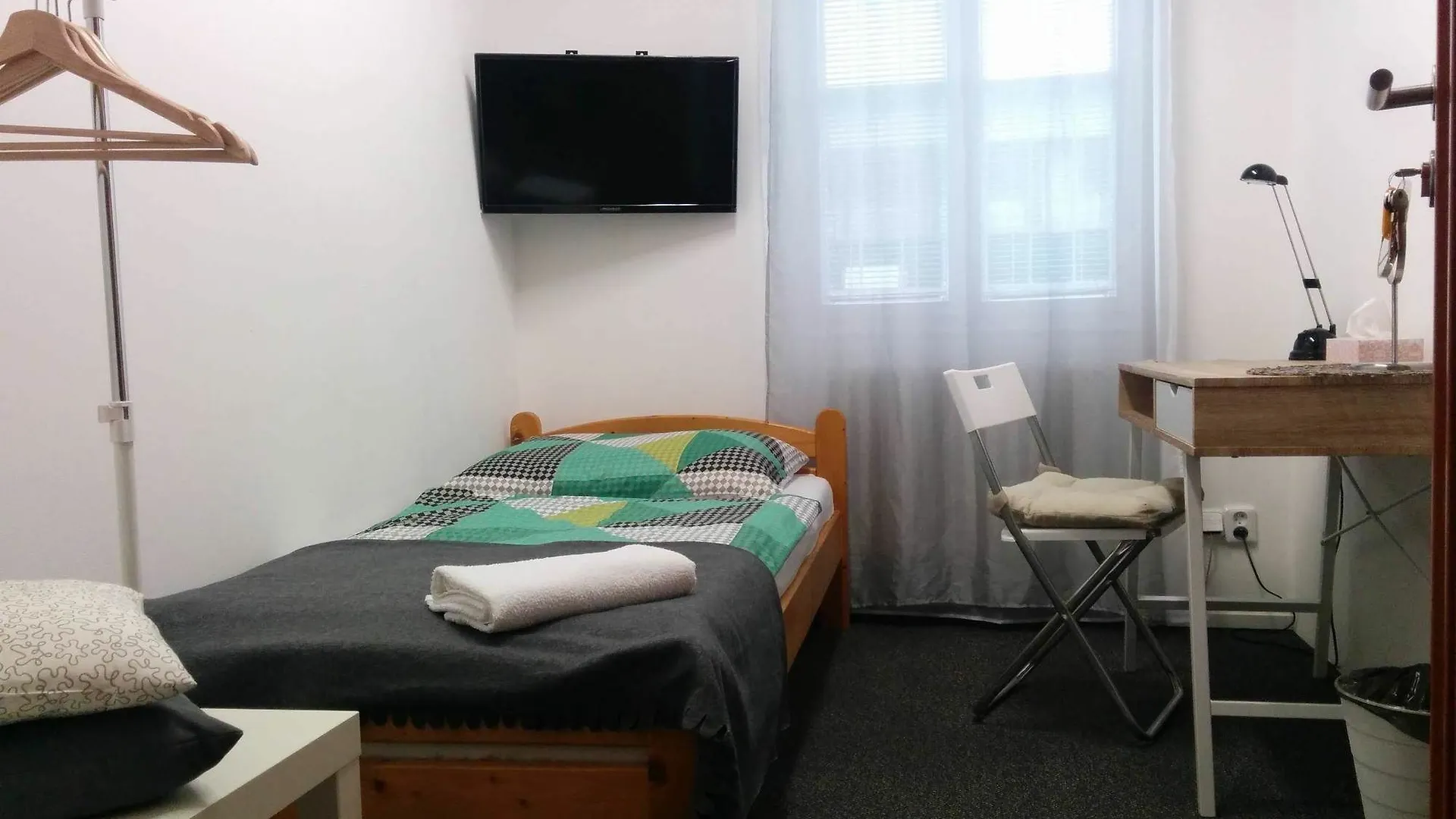 Quiet Courtyard Apartment Praag